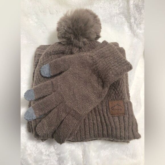 Soft Brown Fleece Lined Hat, Scarf, and Gloves Set NWOT - Picture 2 of 4